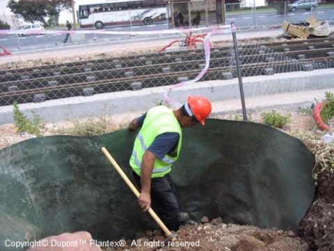 Dupont Root barrier